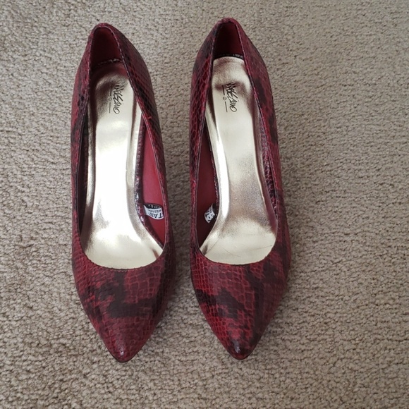 Mossimo Supply Co. Shoes - Mossimo Faux Snakeskin Heels